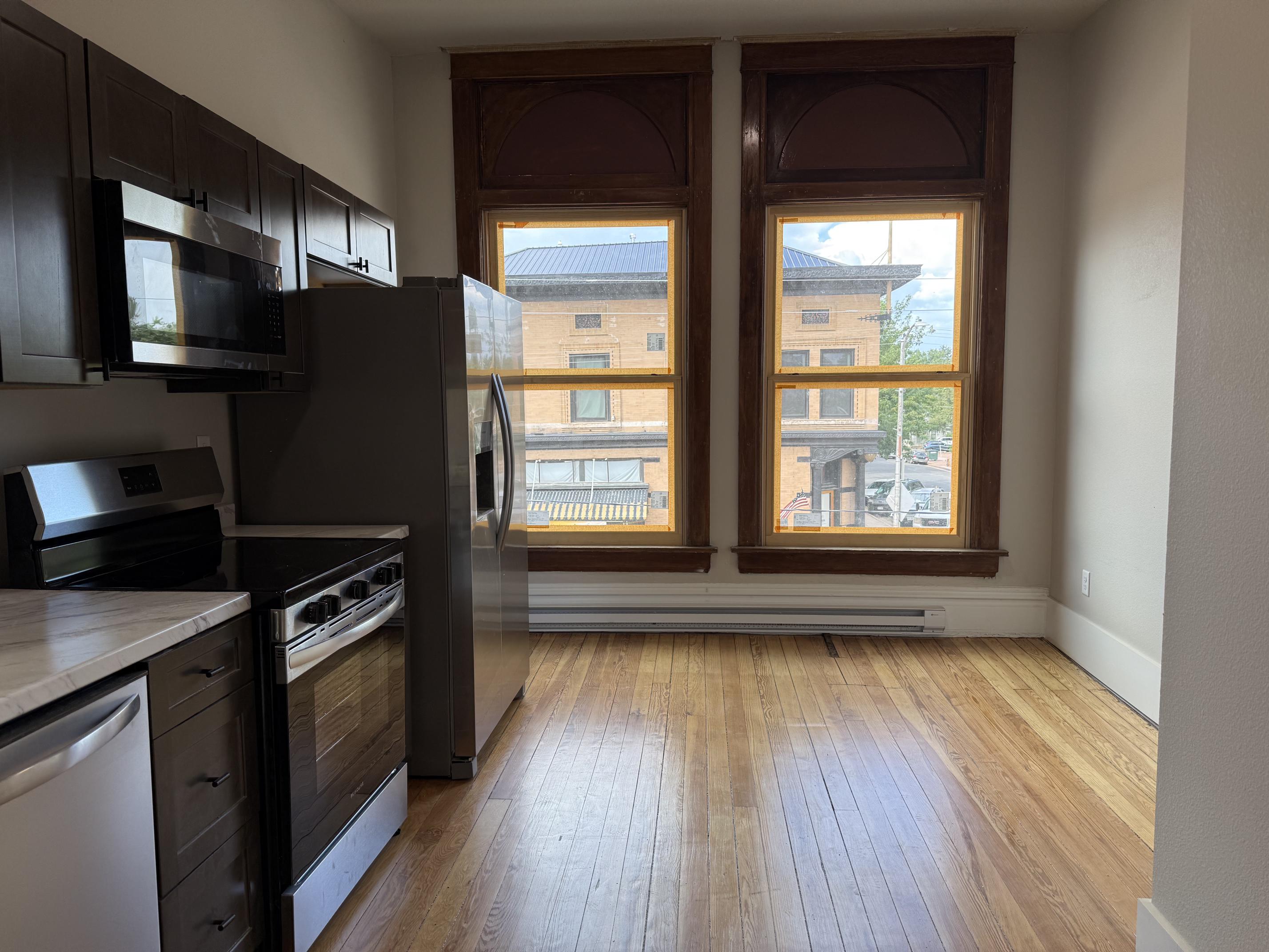 201 West Main Street -6