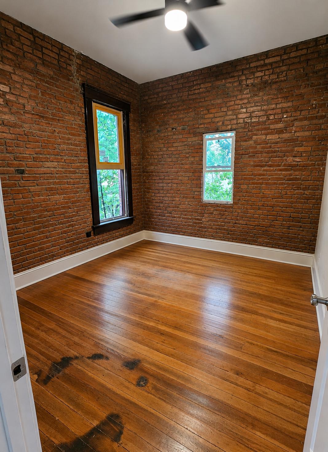 201 West Main Street - 9