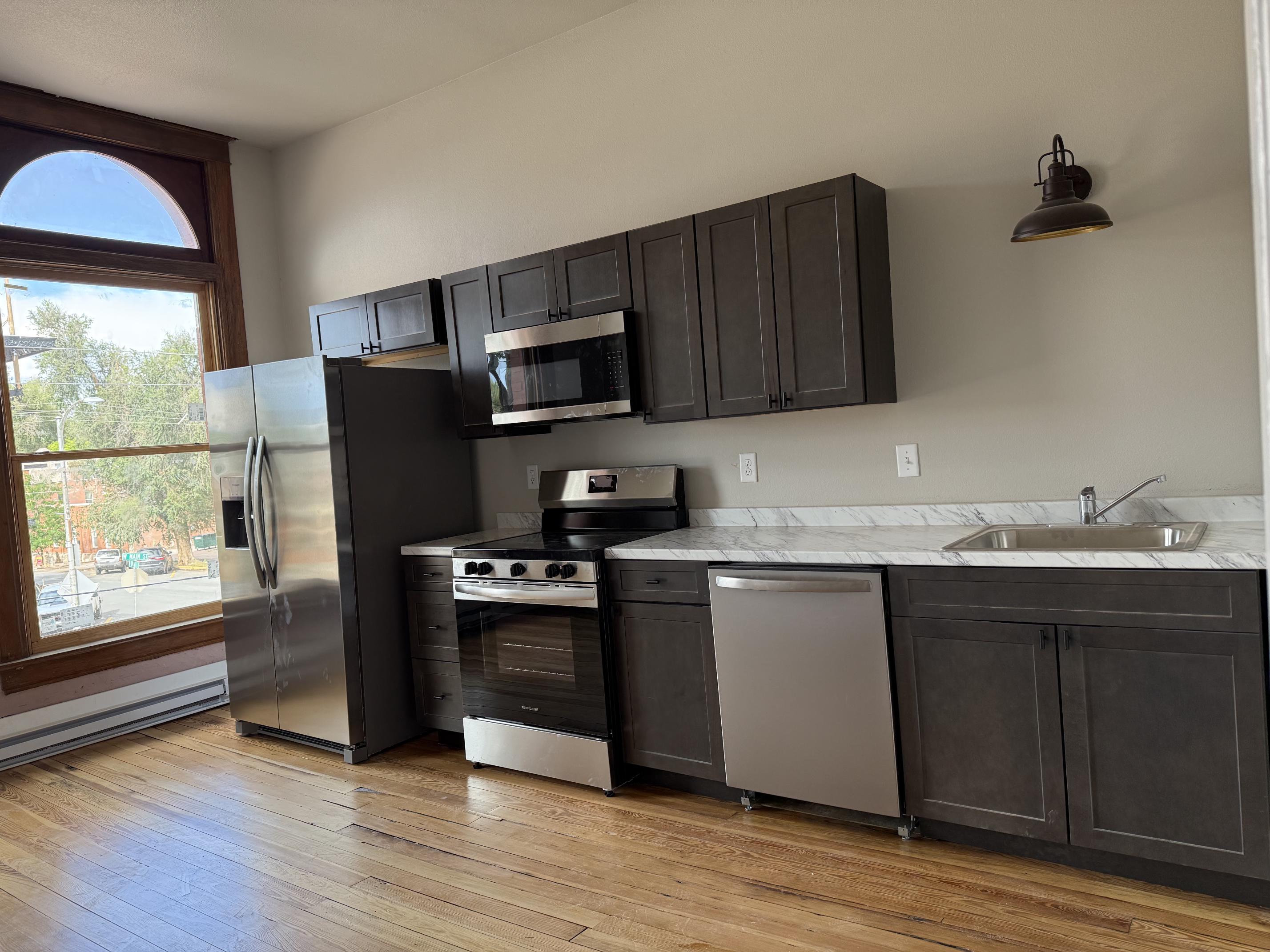 201 West Main Street -5